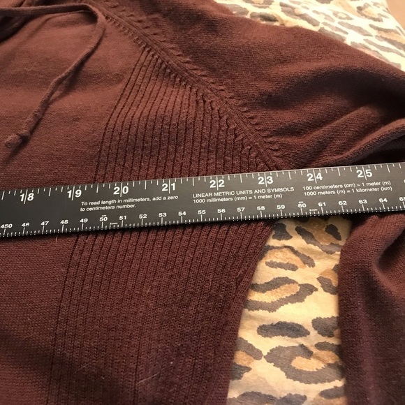 The Limited size XL dark brown zip hooded sweater with pockets - Picture 5 of 10